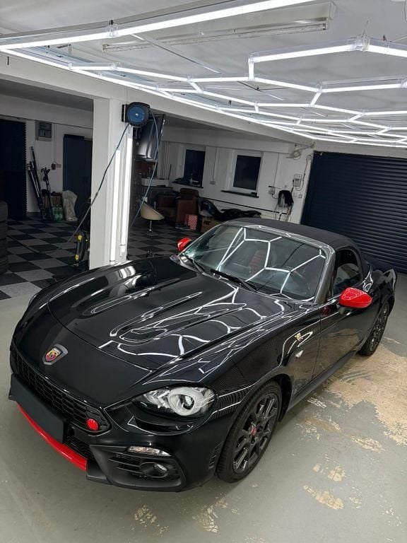 Usata Abarth 124 Spider 185 CV (136 kW) 2017 Nero Cabrio