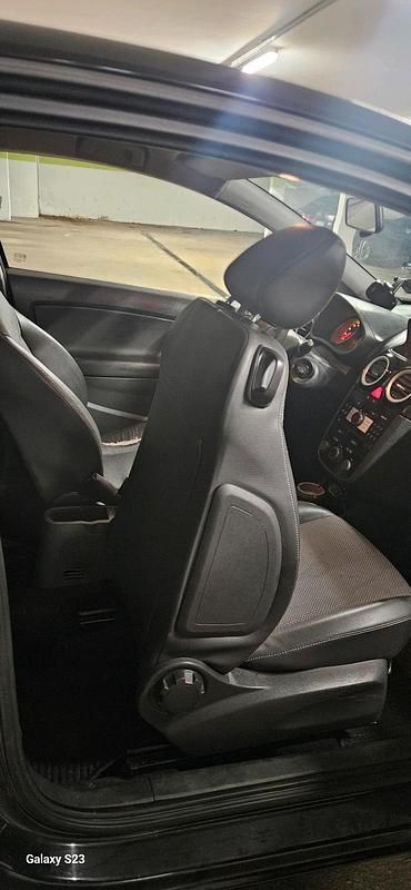 Gebraucht Opel Corsa 79 PS (58 kW) 2008 Schwarz Kleinwagen