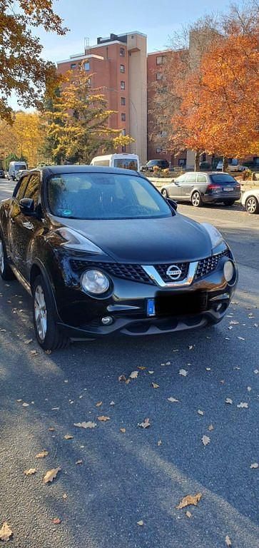 Schwarz Gebraucht 2016 Nissan Juke Acenta SUV | 8.800 € (Fairer Preis) - Bild 1/4