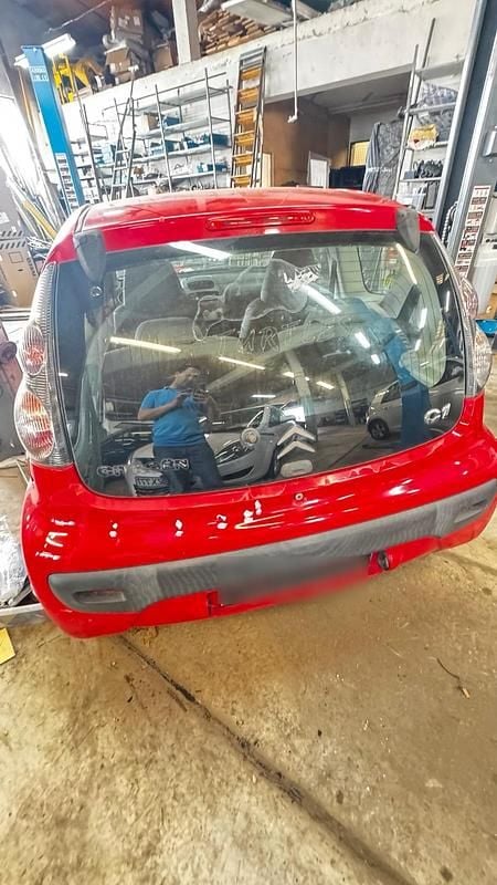 Gebraucht Citroën C1 80 PS (58 kW) 2008 Rot Kleinwagen