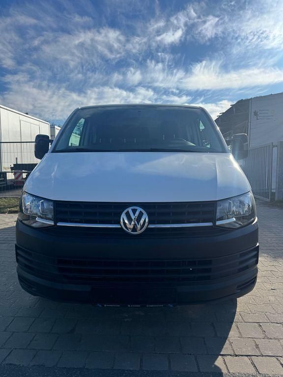 Gebraucht VW Transporter 102 PS (75 kW) 2026 Weiß Van