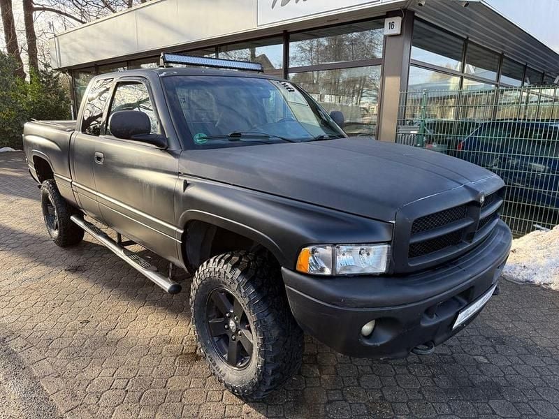Gebraucht Dodge Ram 223 PS (164 kW) 2001 Rot Pickup