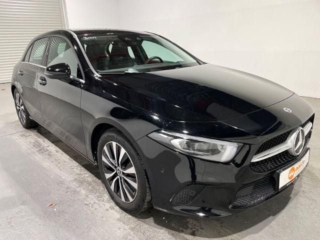 Gebraucht Mercedes A220 190 PS (139 kW) 2021 Nachtschwarz Limousine