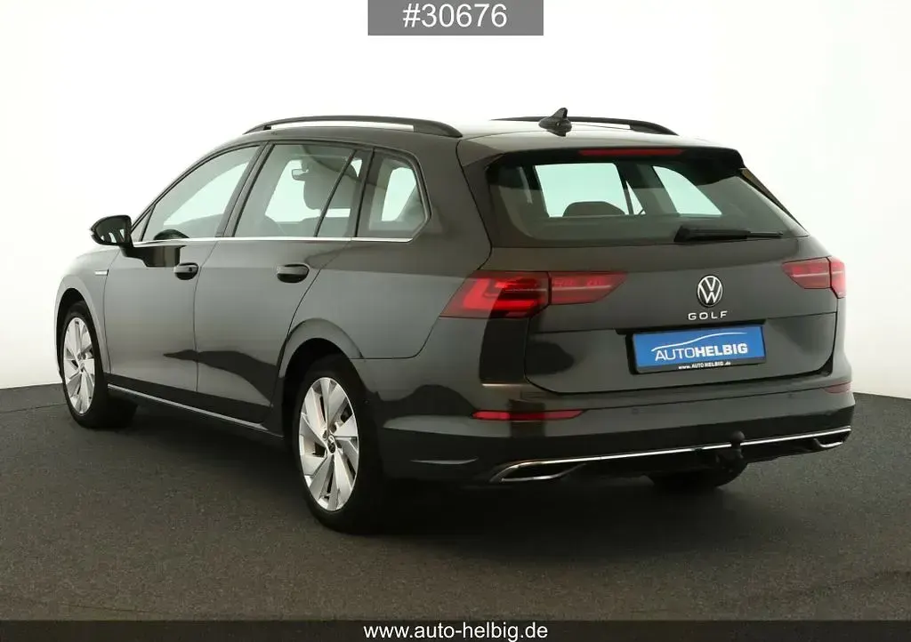 Usata VW Golf VIII Style 150 CV (110 kW) 2022 Grigio Station wagon