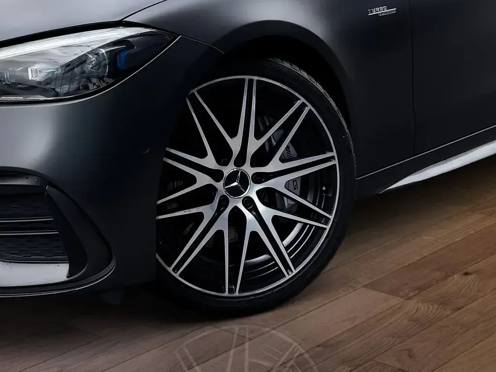 Gebraucht Mercedes C43 AMG AMG 408 PS (300 kW) 2024 Grau Limousine