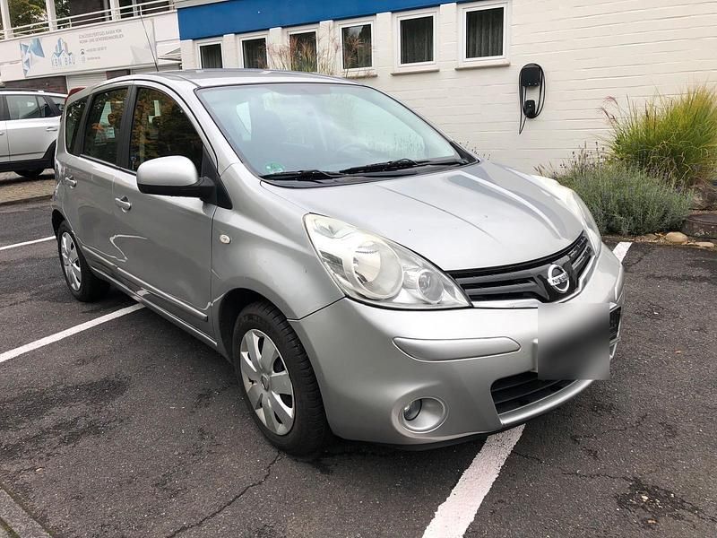 Silber Gebraucht 2009 Nissan Note Van / Kleinbus | 2.999 € (Fairer Preis) - Bild 1/4