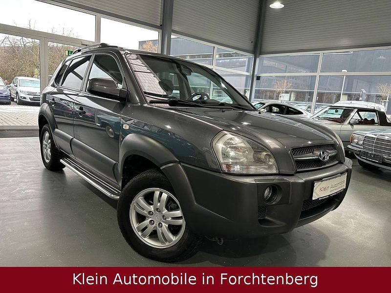 Gebraucht Hyundai Tucson 140 PS (102 kW) 2009 Grau SUV