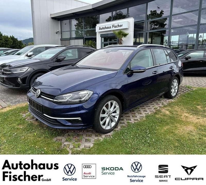 Atlantik blue metallic Gebraucht 2020 VW Golf VIII Highline Kombi | 21.500 € (Fairer Preis) - Bild 1/4