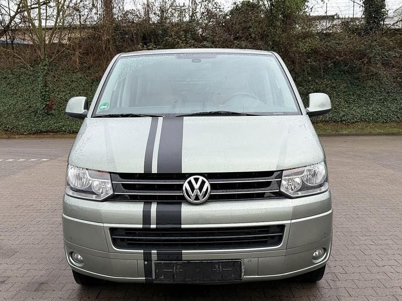 Second-hand VW T5 179 CP (131 kW) 2010 Verde Van