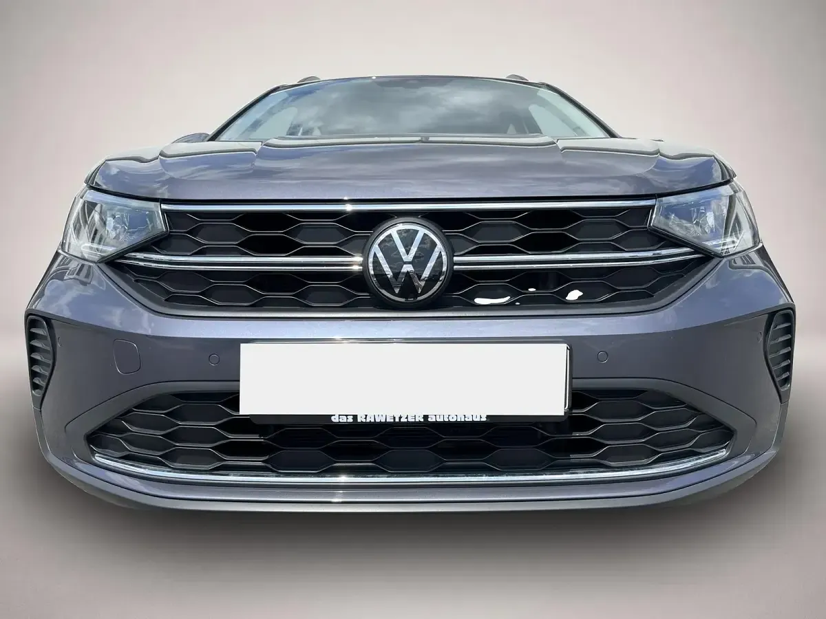 Gebraucht VW Taigo Life 95 PS (69 kW) 2022 Manufacturer SUV