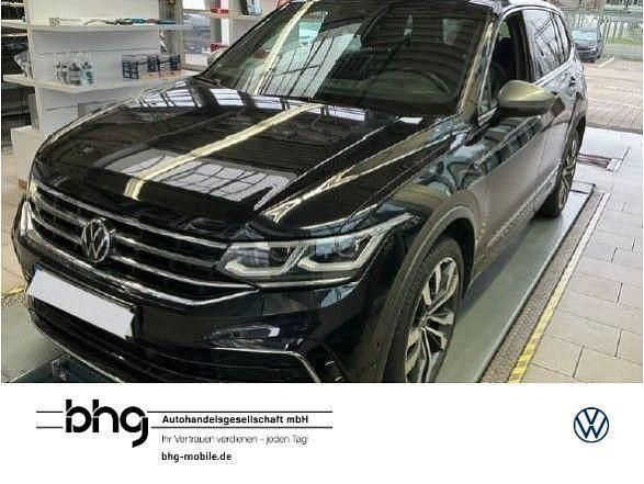 Schwarz Gebraucht 2022 VW Tiguan Allspace R-line SUV | 35.560 € (Fairer Preis) - Bild 1/2