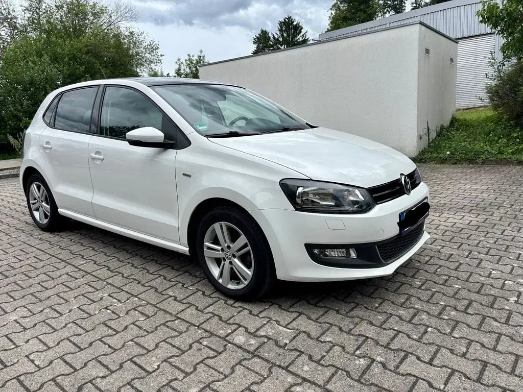Gebraucht VW Polo Life 105 PS (77 kW) 2014 Weiß Limousine