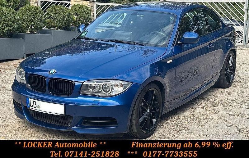 Blau Gebraucht 2010 BMW 135 M Sport Kleinwagen | 15.900 € (Superpreis) - Bild 1/4