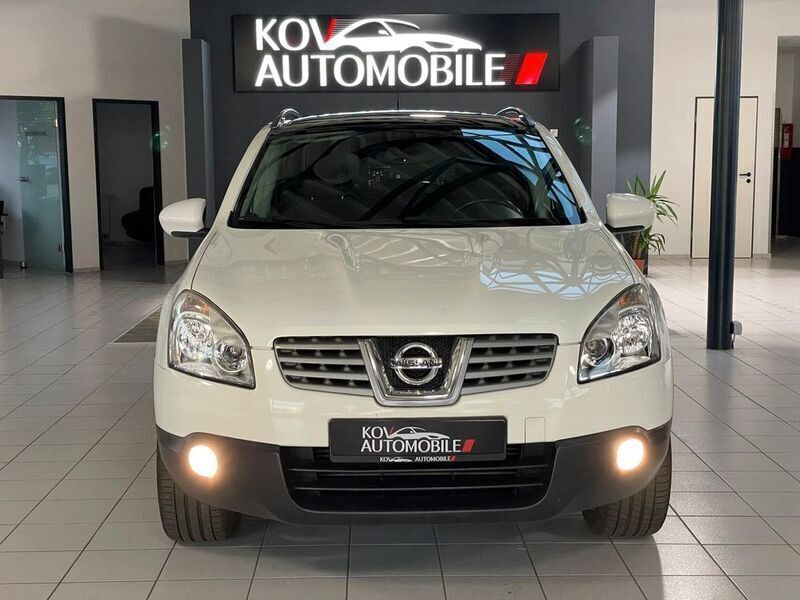 Weiß Gebraucht 2009 Nissan Qashqai SUV | 4.600 € (Guter Preis) - Bild 1/4