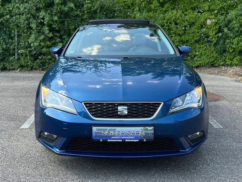 Gebraucht Seat Leon Style 125 PS (91 kW) 2015 Blau Limousine