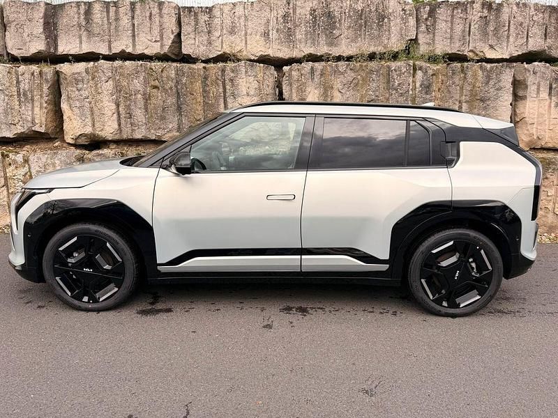 Gebraucht Kia EV3 Comfort 150 kW (204 PS) 2025 Ivory silver matt SUV