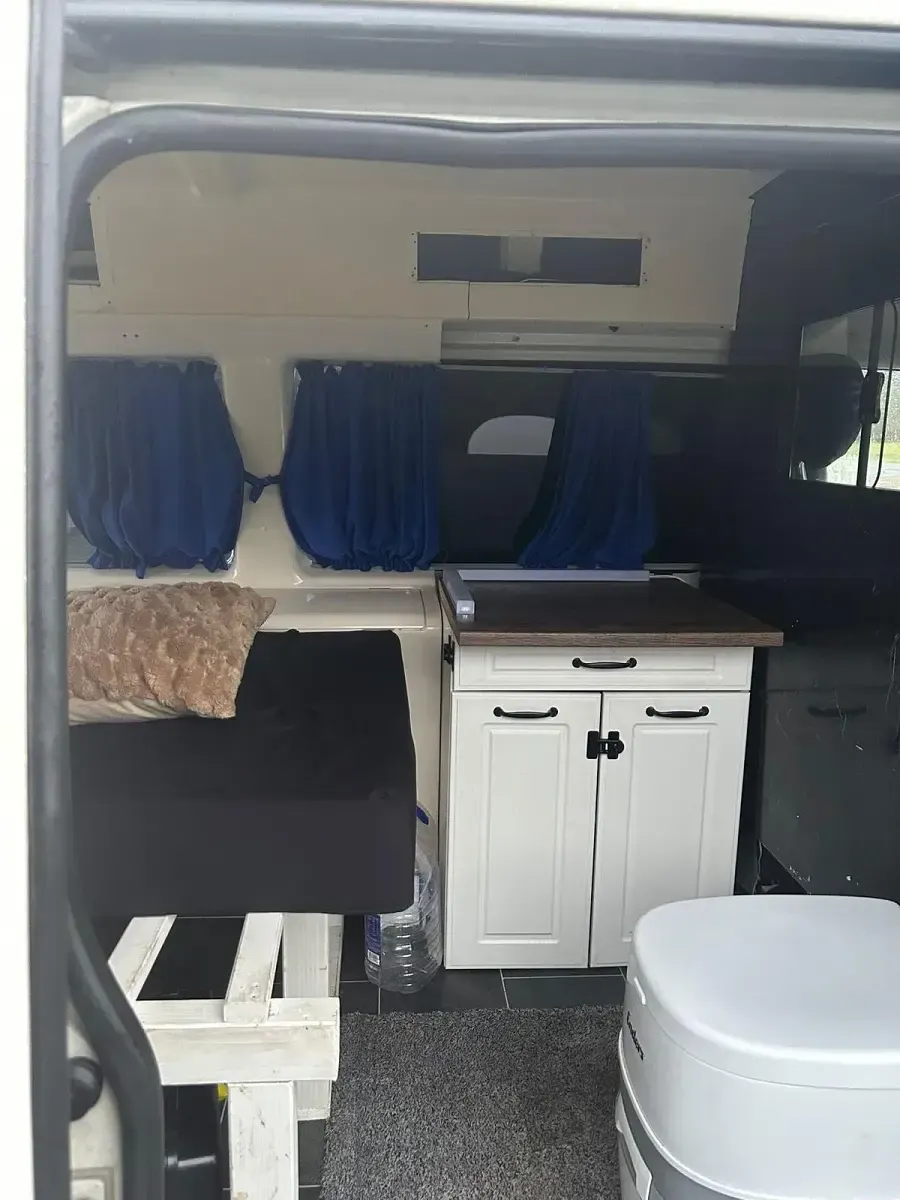 Gebraucht VW Caravelle 131 PS (96 kW) 2007 Weiß Van