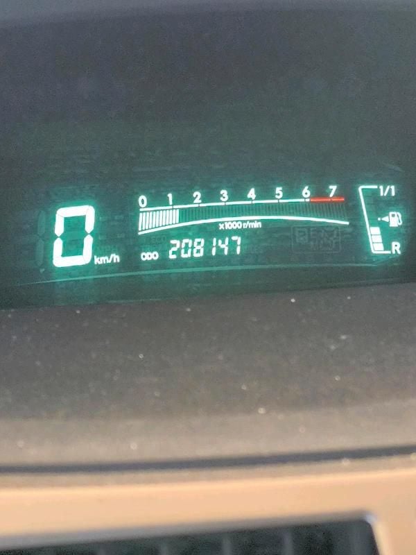 Gebraucht Toyota Yaris 69 PS (50 kW) 2011 Weiß Kleinwagen