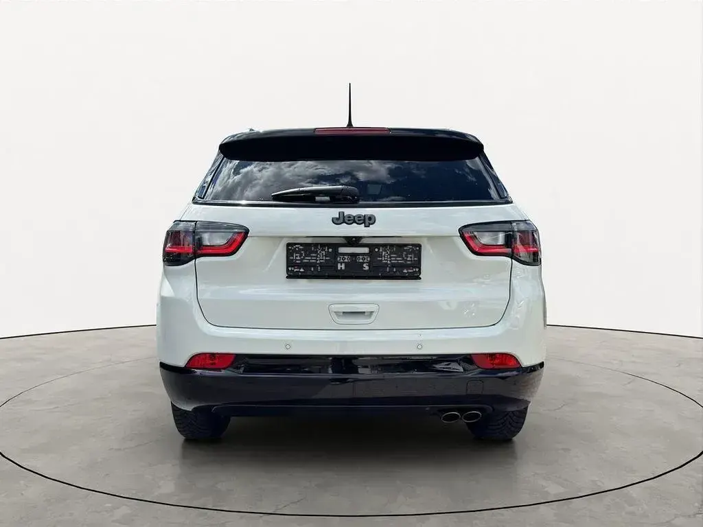 Gebraucht Jeep Compass 150 PS (110 kW) 2021 Weiß SUV