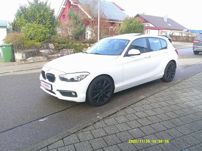 Weiß Gebraucht 2016 BMW 118 Advantage Kleinwagen | 11.350 € (Guter Preis) - Bild 1/4