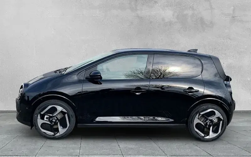 Neu Renault Twingo Urban 60 kW (82 PS) 2026 Schwarz Kleinwagen
