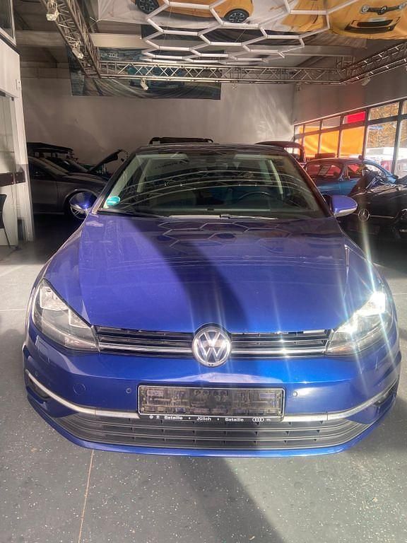 Gebraucht VW Golf VII Join 125 PS (91 kW) 2018 Blau Limousine