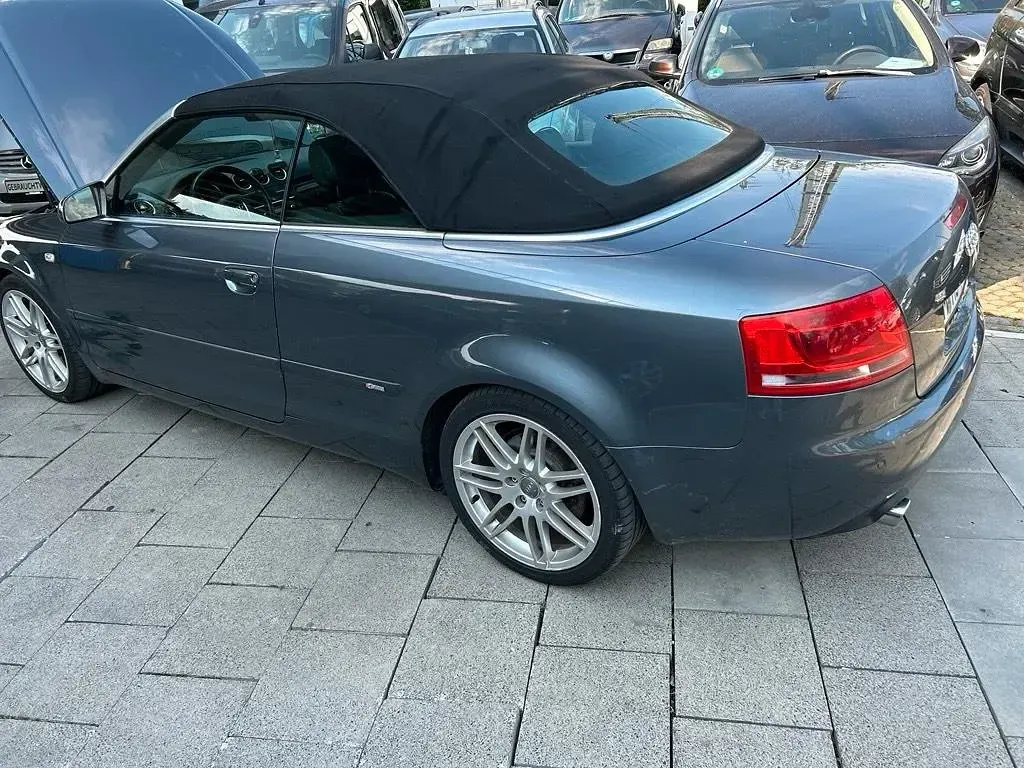 Gebraucht Audi A4 Cabriolet 200 PS (147 kW) 2007 Grau Cabrio