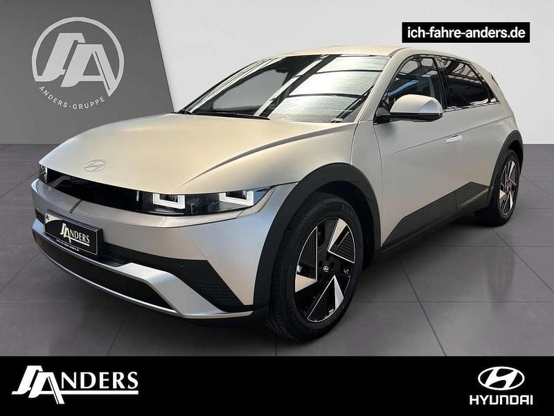 Gold Neu 2025 Hyundai Ioniq 6 Techniq Limousine | 44.590 € (Teuer) - Bild 1/3