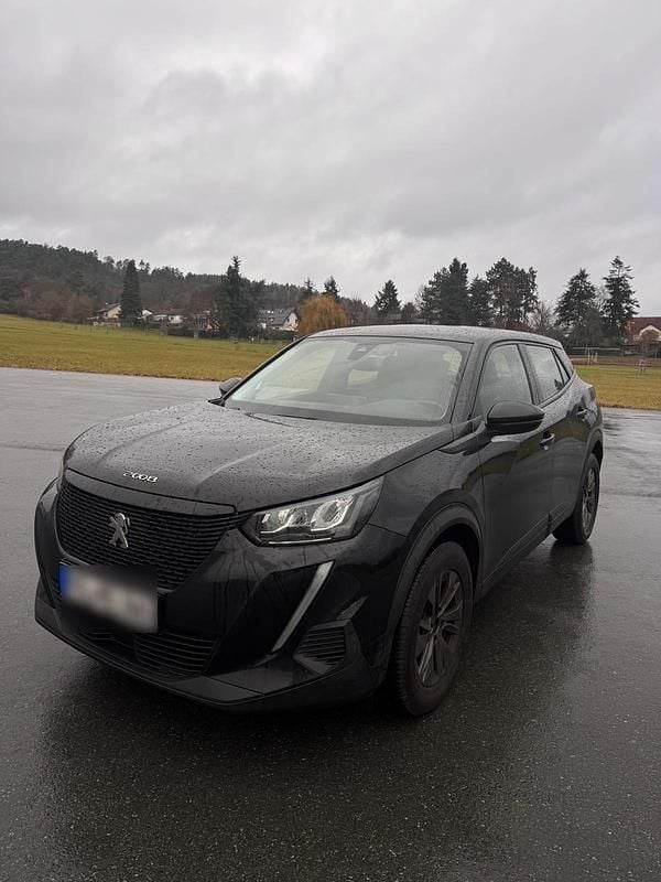 Gebraucht Peugeot 2008 101 PS (74 kW) 2020 Schwarz SUV