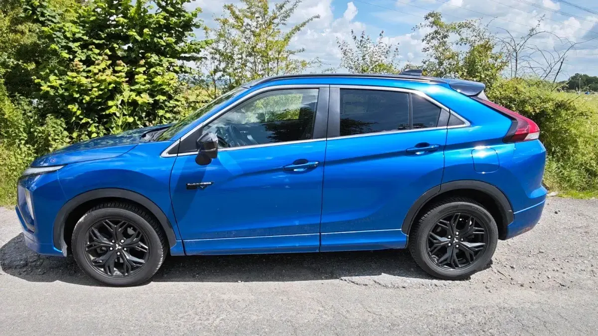 Gebraucht Mitsubishi Eclipse Cross Select 188 PS (138 kW) 2022 Blau SUV