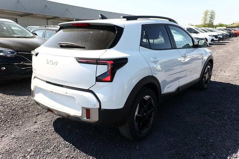 Neu Kia Stonic 114 PS (83 kW) 2026 Snow white pearl SUV