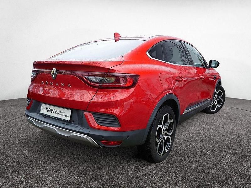 Gebraucht Renault Arkana Intens 140 PS (102 kW) 2021 Rot (metallic) SUV