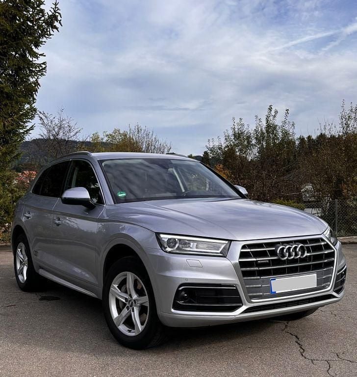 Silber Gebraucht 2019 Audi Q5 Sport SUV | 26.600 € (Superpreis) - Bild 1/4