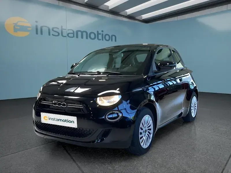 Gebraucht Fiat 500e Action 69 kW (95 PS) 2023 Schwarz Kleinwagen