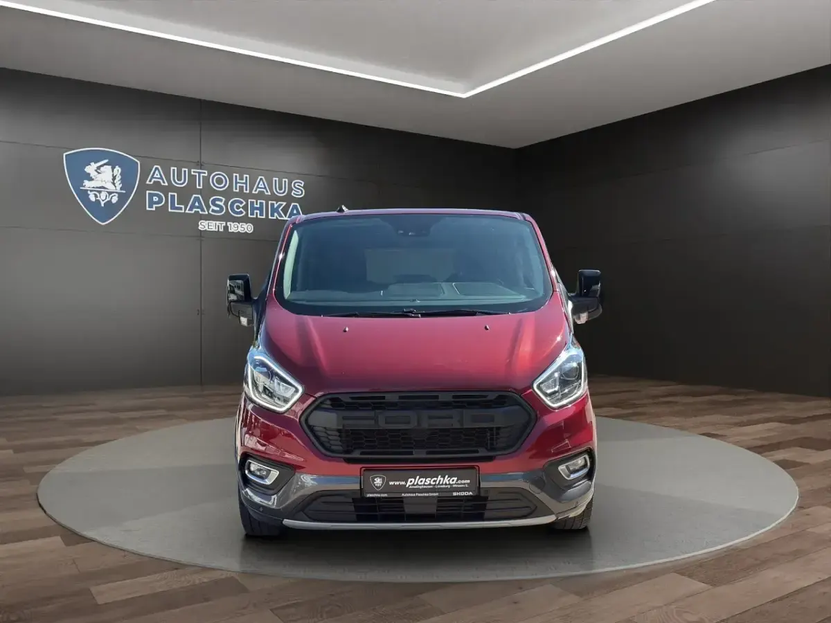 Gebraucht Ford Tourneo Custom Active 185 PS (136 kW) 2022 Kapurrot Van