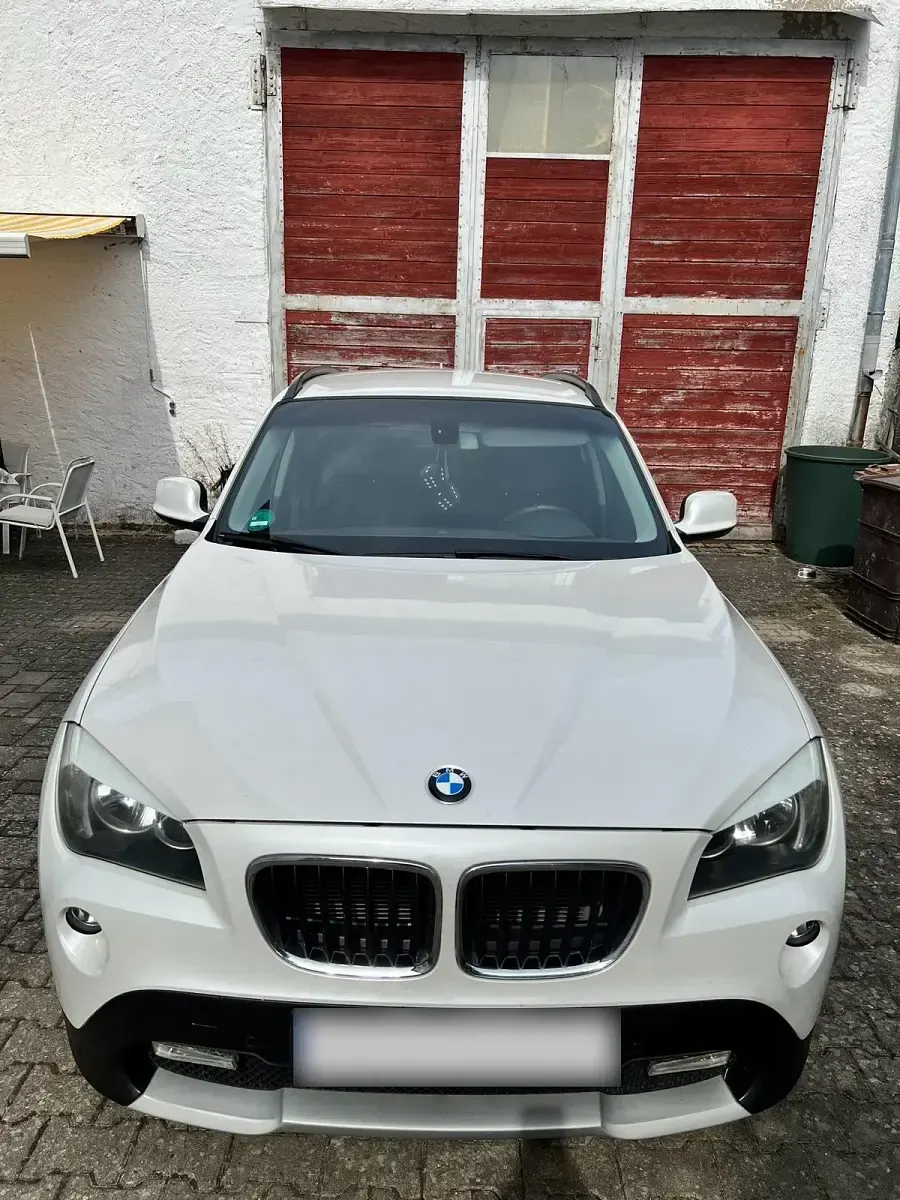 Gebraucht BMW X1 184 PS (135 kW) 2012 Weiß SUV