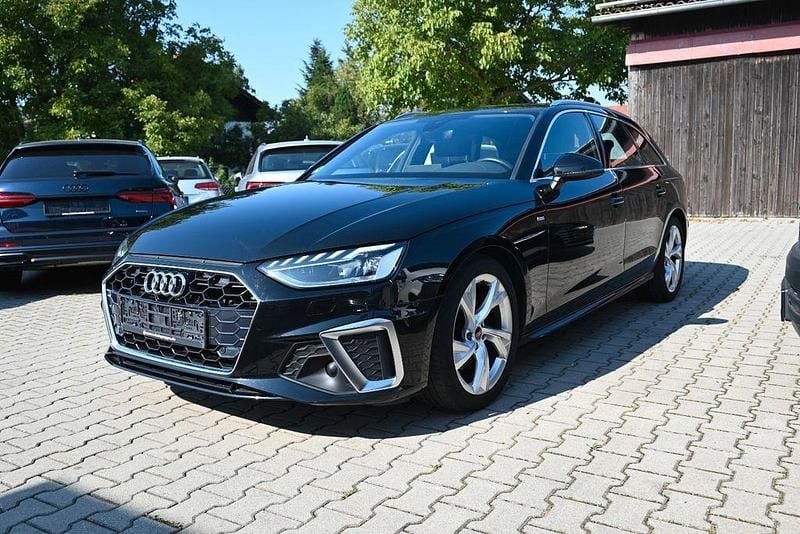 Mythosschwarz Gebraucht 2021 Audi A4 S-Line Kombi | 26.500 € (Superpreis) - Bild 1/4