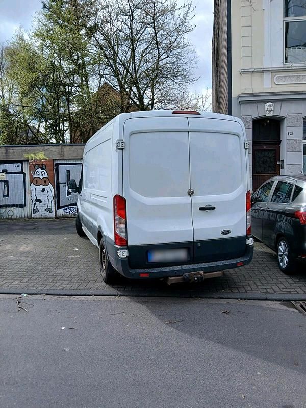 Second-hand Ford Transit 130 CP (95 kW) 2016 Alb Monovolum