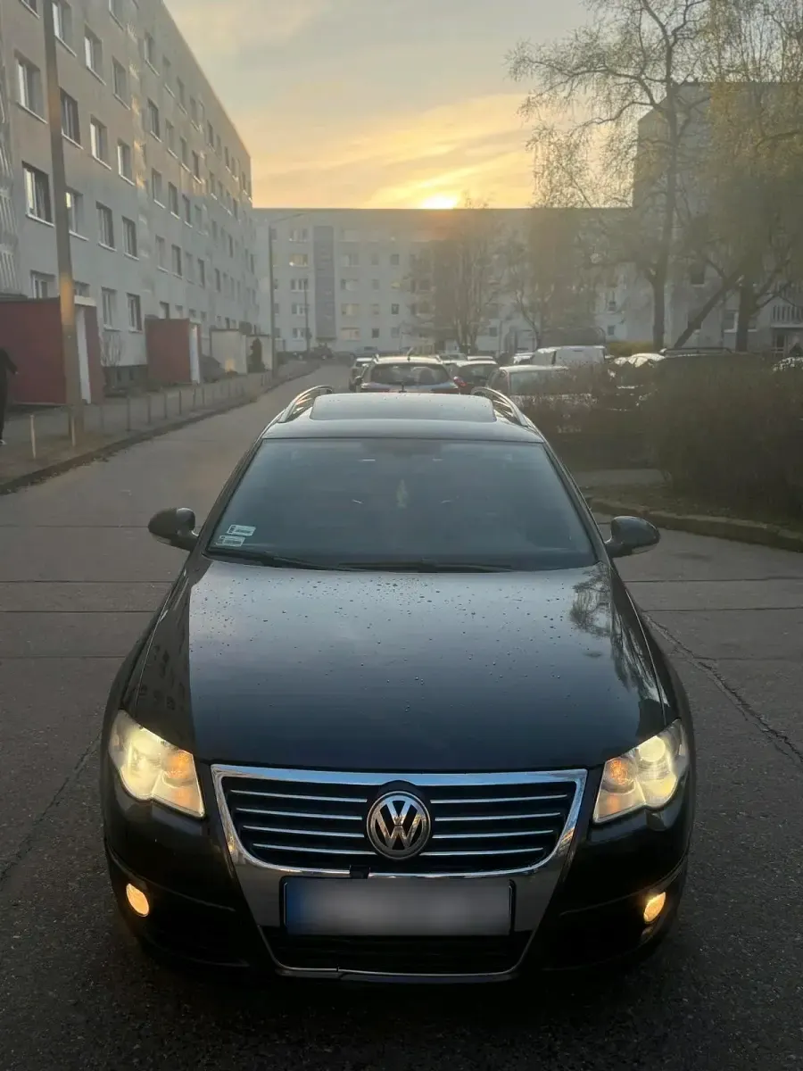 Gebraucht VW Passat 140 PS (102 kW) 2008 Schwarz Kombi