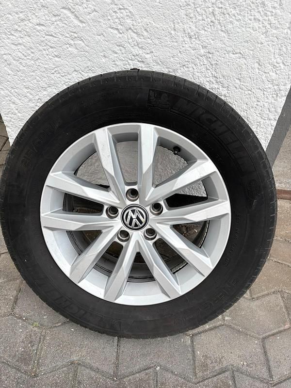 Gebraucht VW Passat 150 PS (110 kW) 2016 Braun Kombi