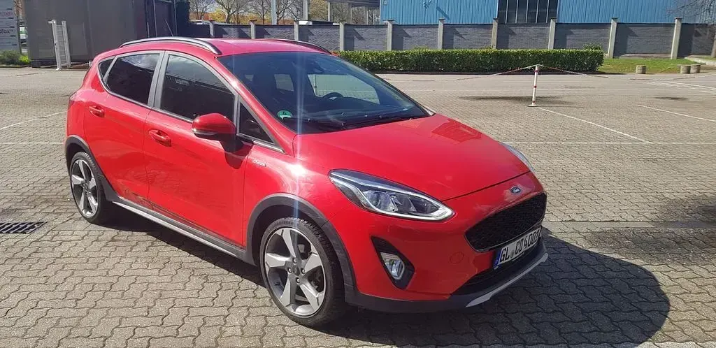 Gebraucht Ford Fiesta Active 125 PS (91 kW) 2018 Rot Kleinwagen