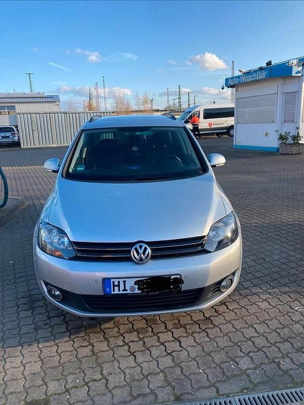 Gebraucht VW Golf VI 105 PS (77 kW) 2010 Grau Kleinwagen