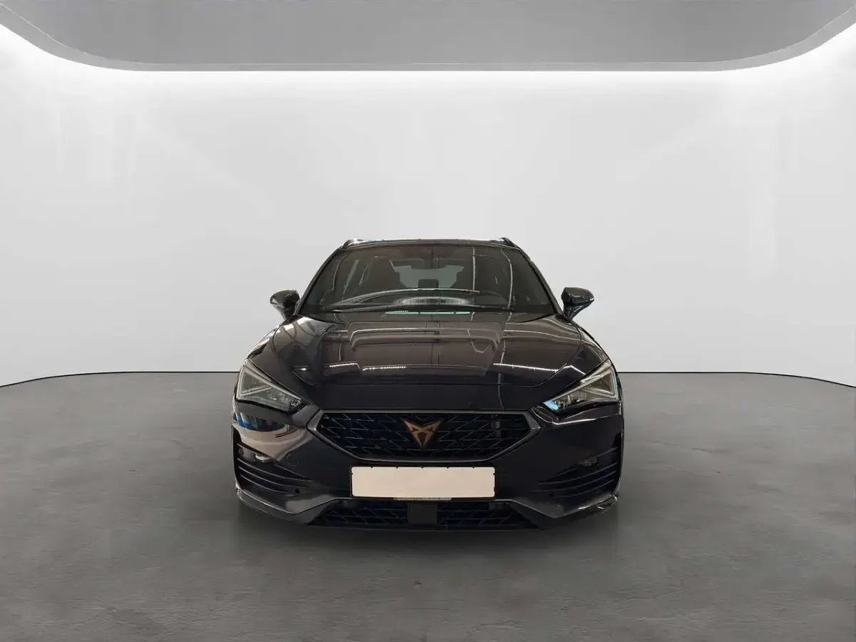 Gebraucht Cupra Leon VZ 245 PS (180 kW) 2022 Blau Kombi