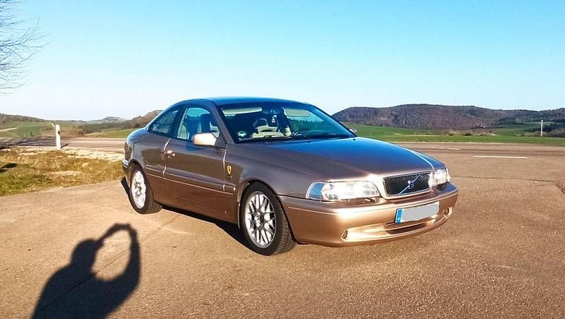 Gebraucht Volvo C70 239 PS (175 kW) 1999 Beige Coupé
