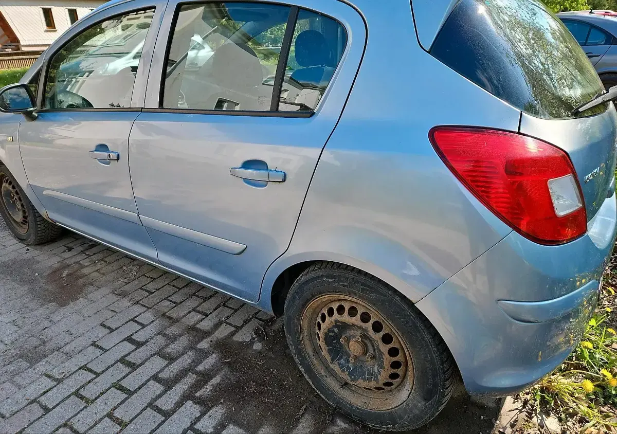 Gebraucht Opel Corsa 83 PS (61 kW) 2000 Blau Kleinwagen