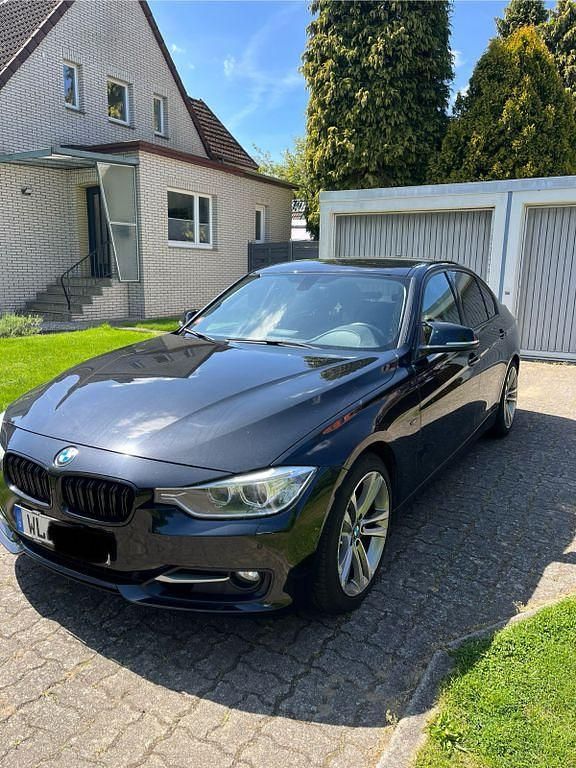 Schwarz Gebraucht 2012 BMW 328 Sport Line Limousine | 9.000 € (Superpreis) - Bild 1/4