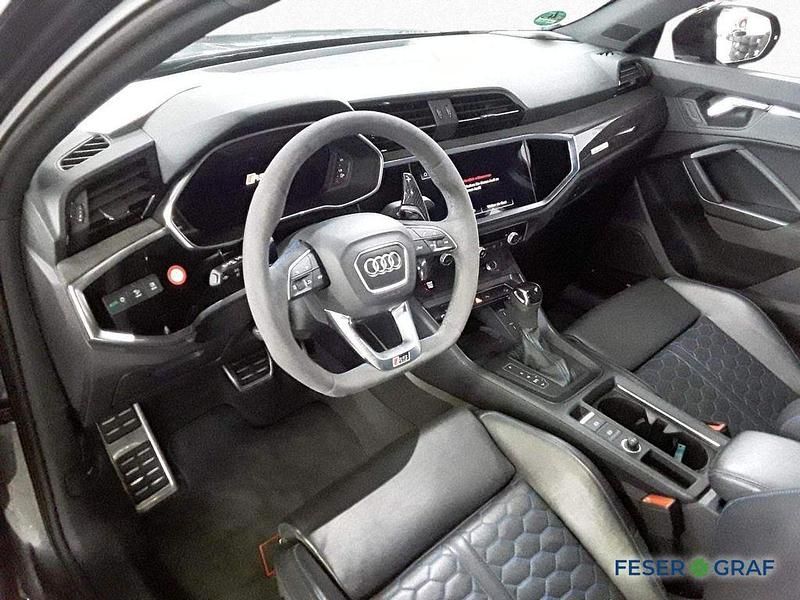 Gebraucht Audi RS Q3 Ambiente 400 PS (294 kW) 2021 Daytonagrau perleffekt SUV