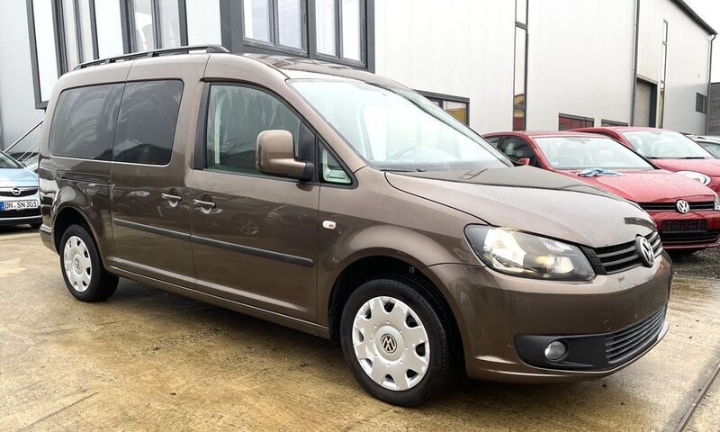 Braun Gebraucht 2014 VW Caddy Maxi Van / Kleinbus | 8.890 € (Fairer Preis) - Bild 1/4