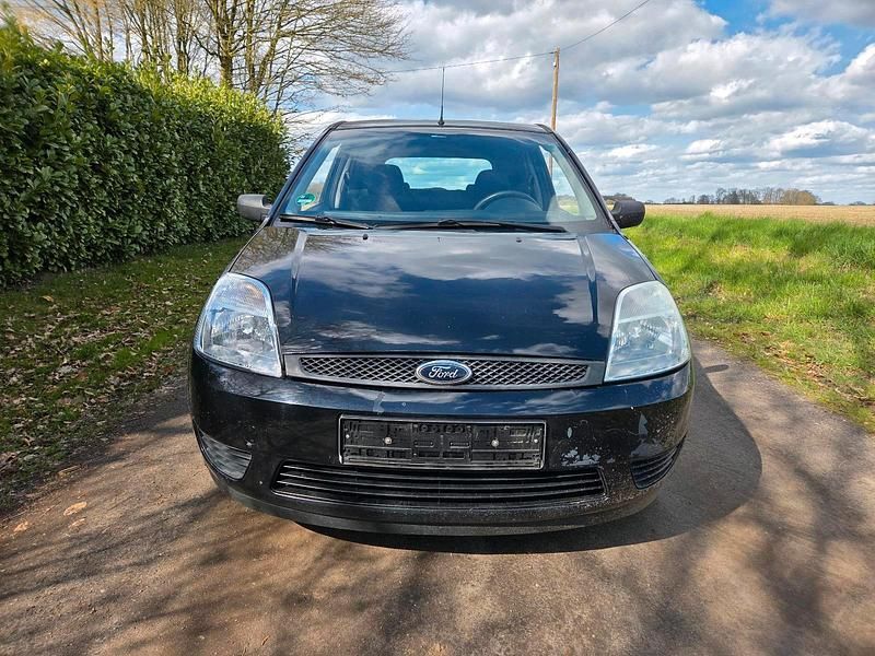 Usado Ford Fiesta 70 HP (51 kW) 2005 Citadino