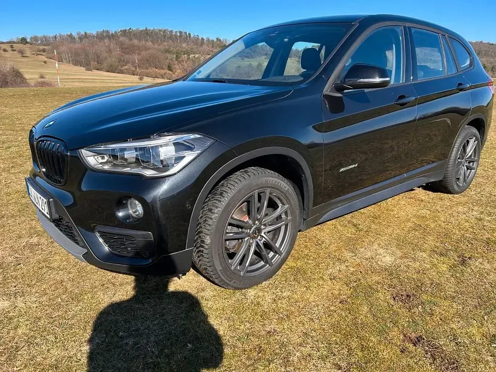 Gebraucht BMW X1 Advantage 150 PS (110 kW) 2016 Schwarz SUV